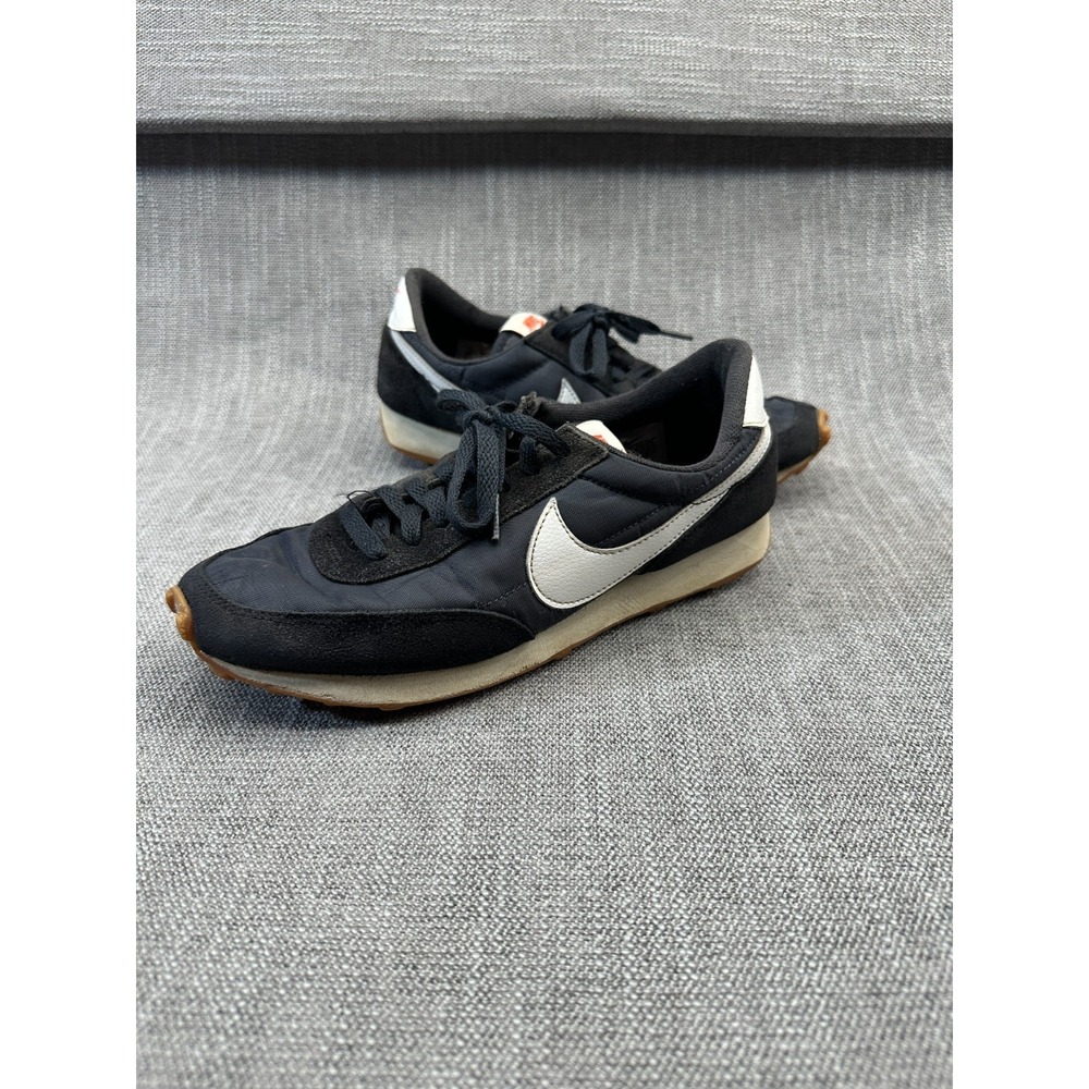 Nike Daybreak CK2351-001 Womens 8.5 Black Summit White Running Athletic Sneakers